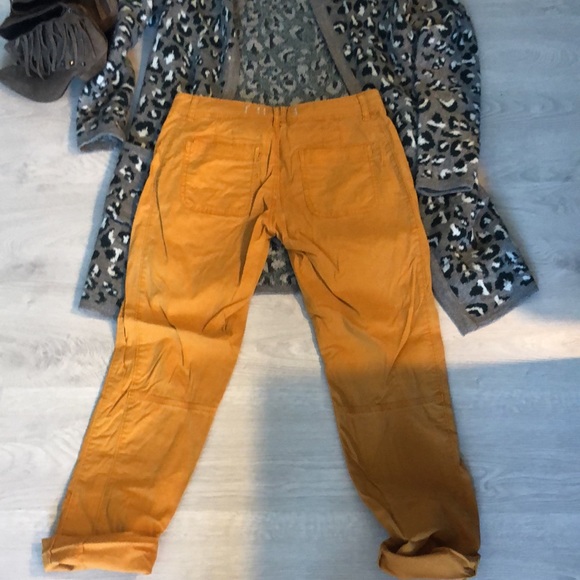 Anthropologie mustard yellow pants. Size 26 - Picture 2 of 3